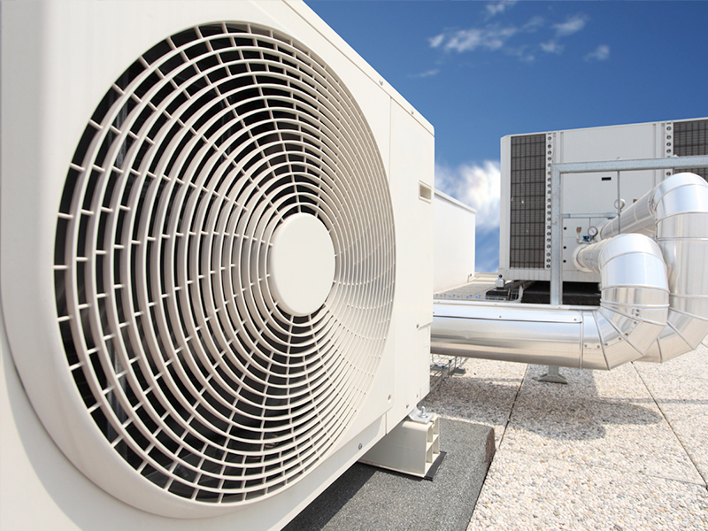 Air conditioning refrigerant leakk detection